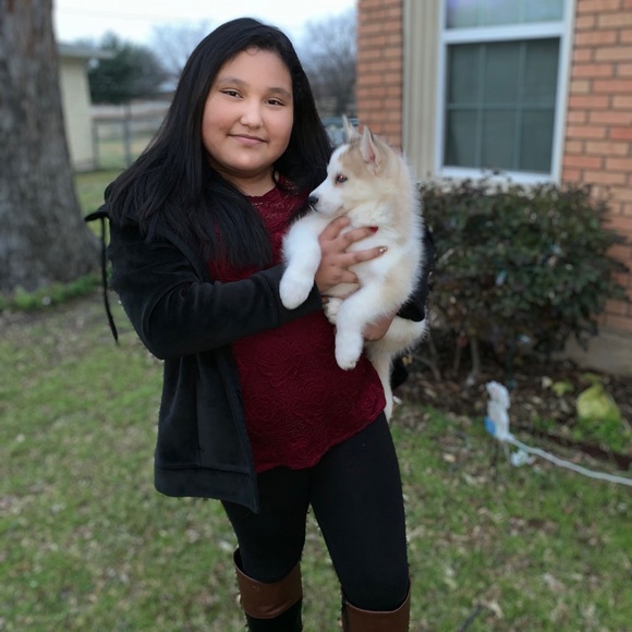 Meet your Posher, Yamileth - Picture 1 of 1